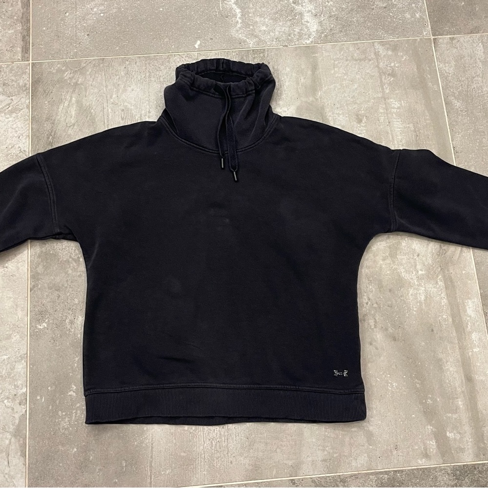 Women’s Under Armour Funnel Neck pullover sweatshirt